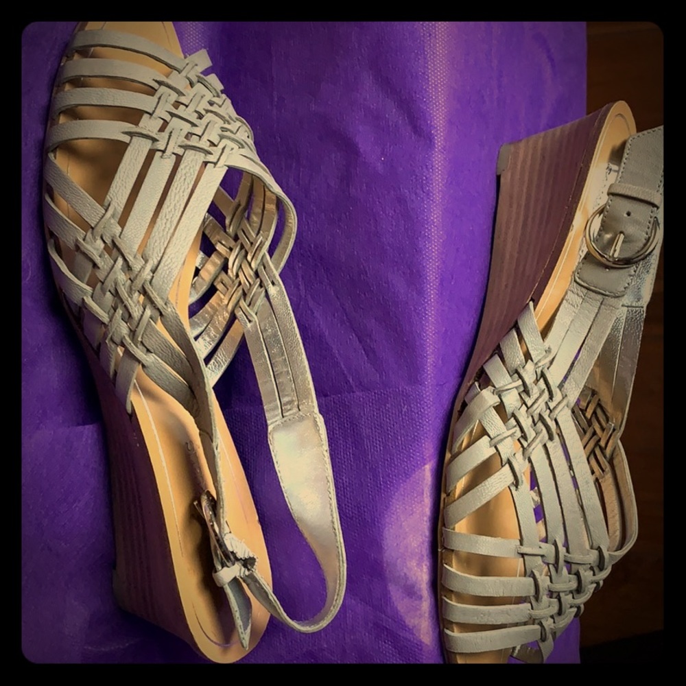 Banana Republic sandals